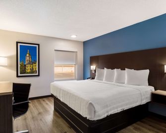 Quality Inn South Bend near Notre Dame - סאות' בנד - חדר שינה