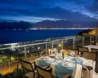 Prime Boutique Hotel - Antália - Varanda