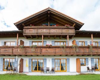Berg Hotel Weingarten Garni - Prien am Chiemsee - Building