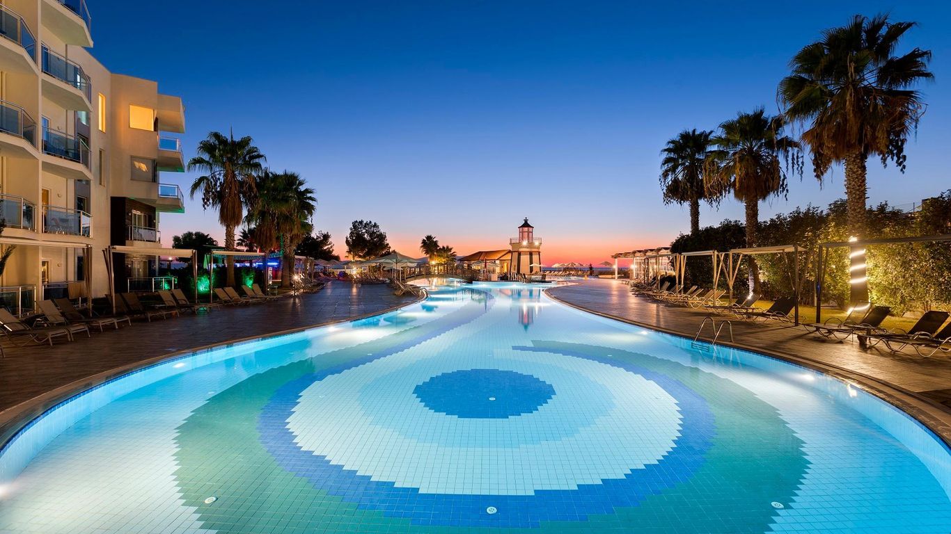 Sealight Resort Hotel