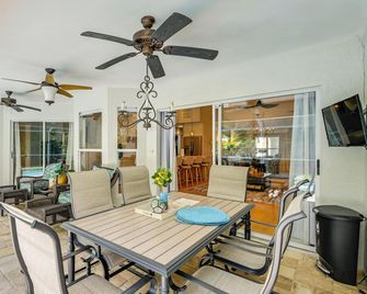 Resort Community Escape Naples Home 5 Mi to Beach - Naples