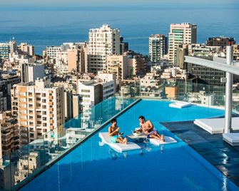 Staybridge Suites Beirut By IHG - ביירות - בריכה