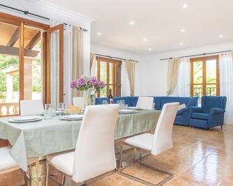 Pomeres 9 - Sa Coma - Comedor