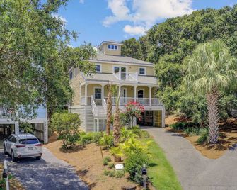Steps to Beach & Pool Screened Porch Pelican Bay 45 at Wild Dunes Resort - Isle of Palms - Bâtiment