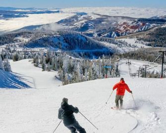 Clean! Netflix, 3 min to DT, Walkable/Bikeable - Salt Lake City - Servei de la propietat