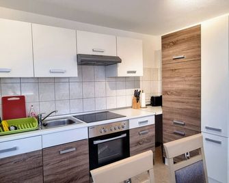 Apartment-Private Bathroom-Classic-Valley view-Fewo 3 - Dobel - Kitchen