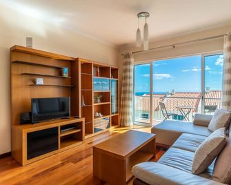 Garajau View Apartment by Holiday Rental Madeira - Caniço - Wohnzimmer