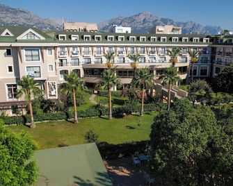 Novia Lucida Beach Hotel - Kemer - Building