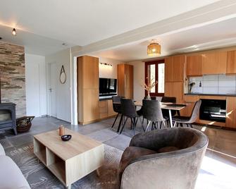 Eau petit bois Maison bord du loing with canoë - Bourron-Marlotte - Wohnzimmer