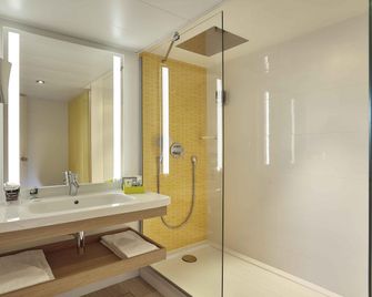 Hôtel Mercure Le Havre Centre Bassin du Commerce - El Havre - Habitación