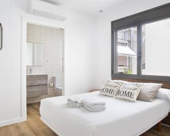 Mediterrani By Blausitges Centric Apartment With Terrace By The Beach In Sitges - Sitges - Slaapkamer