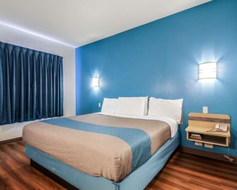 Motel 6 New Braunfels - New Braunfels