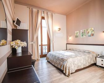 Bergamo Romantica - Bergamo - Bedroom