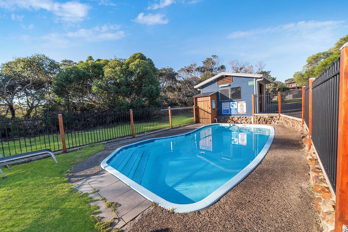 بورت كامبل موتور إن