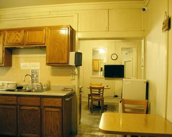 Little Tokyo Hotel - Los Angeles - Kitchen