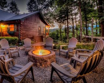 Poppy's Place - Ellijay - Patio