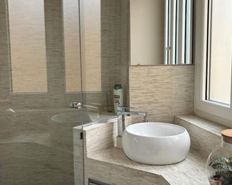 B&B Genova Holiday - Génova - Baño