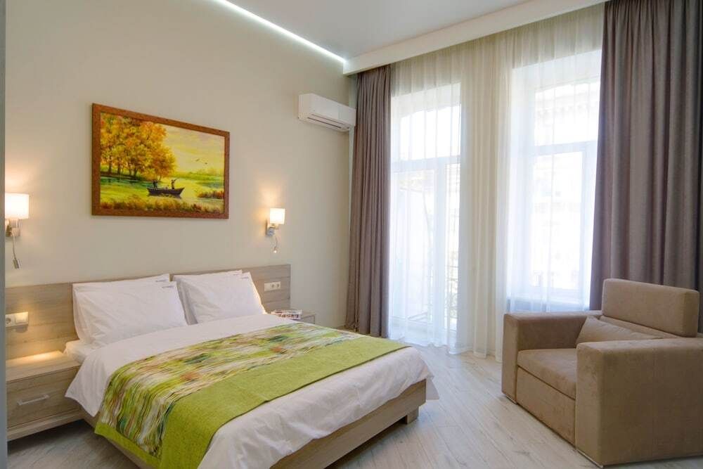Summit Apart Hotel - Kyiv - Habitación