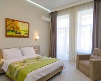 Summit Apart Hotel - Kyiv - Bedroom