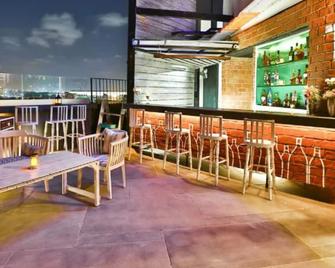 T24 Residency - Mumbai - Bar