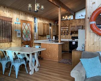 Neskowin Gem - Beach Front Property - Neskowin - Restaurante