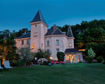 Château & Spa De La Commanderie - Eybens - Building