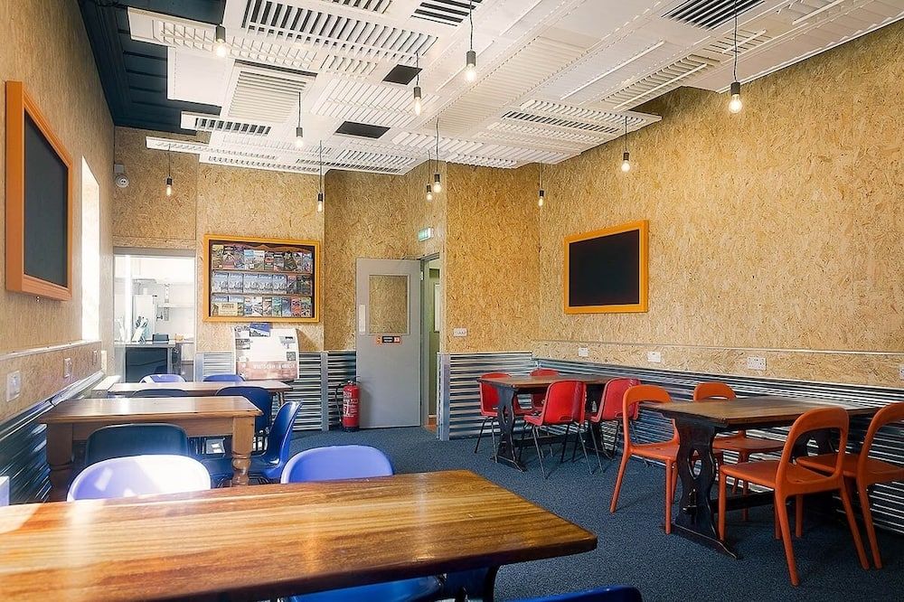 Princes Street Hostel - אדינבורו