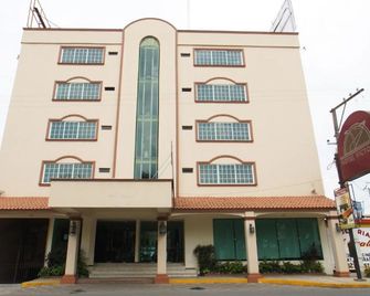 Hotel Victoria Poza Rica by Brahma - Poza Rica de Hidalgo - Byggnad