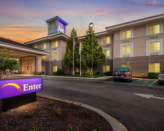 Sleep Inn & Suites - Dover - Building