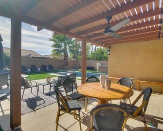 Game Room, Hot Tub and Gas Grill Chic Indio Oasis! - Indio - Patio