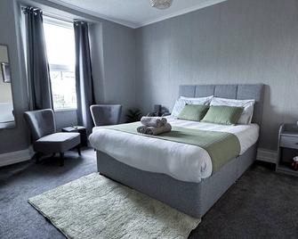 Thornleigh Guest House - Free On Street Parking - Windermere - Bedroom