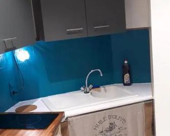 À 200m du Château 30 min du Circuit du Mans - Le Lude - Kitchen