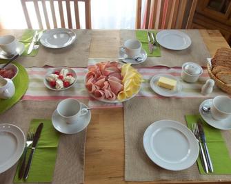 Obstbau und Gästezimmer Stani - Kitzeck im Sausal