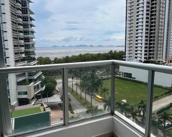 River Wood I Sunny 1 BDR in Costa del Este - Panama City - Balcon