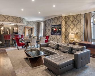 The Fort Garry Hotel, Spa and Conference Centre, an Ascend Collection Hotel - Winnipeg - Lounge