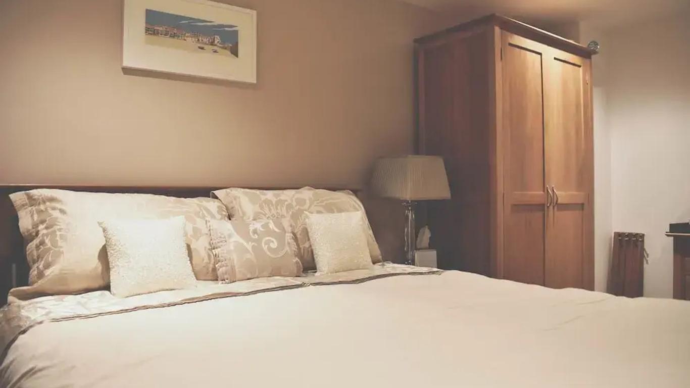 Count House Cottage B&B - Adults Only