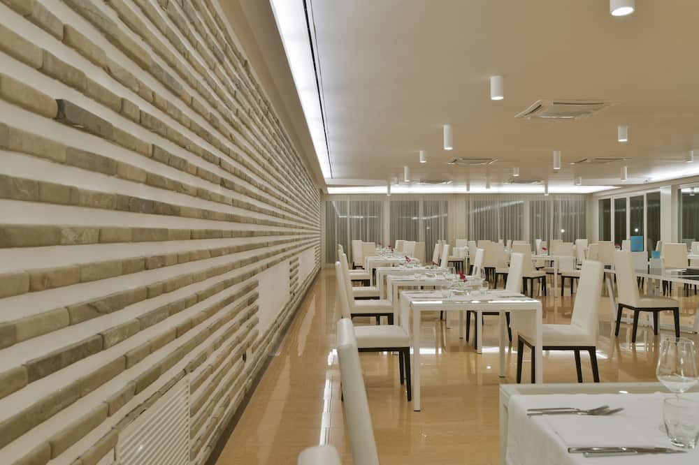 Paestum Inn Beach Resort