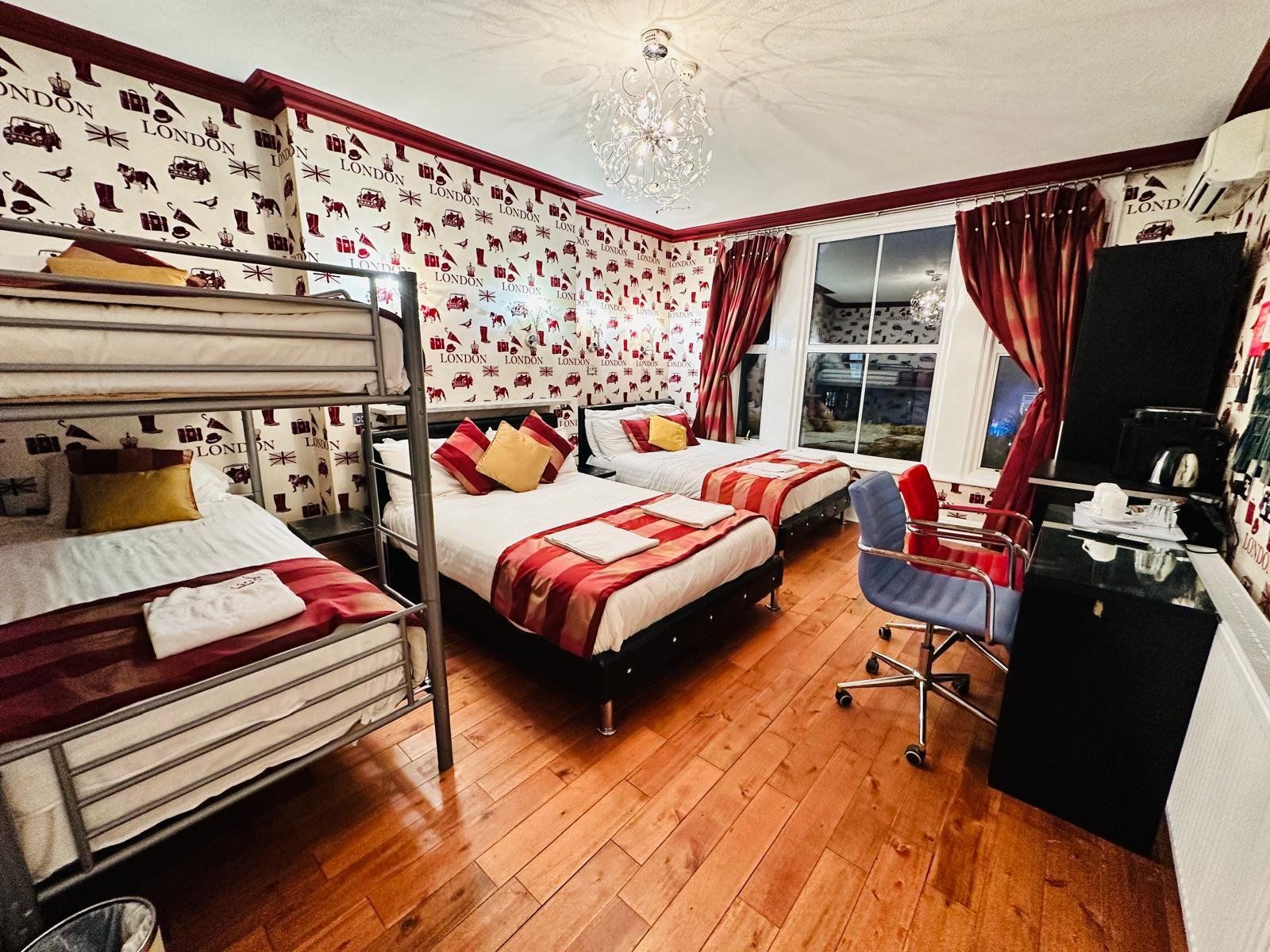 Crompton Guest House - Hounslow - חדר שינה