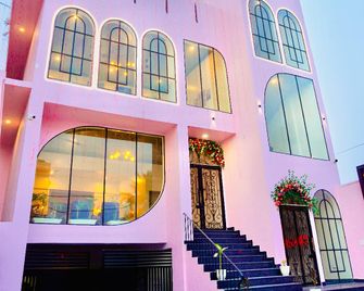 Mohey Hotel and Banquet Hall - Bettiah - Building