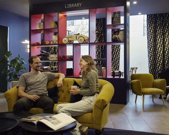 أداغيو أنِسي سنتر للشقق الفندقية - آنسي - مبنى