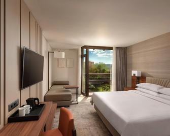 Lisbon Marriott Hotel - Lisbon - Bedroom