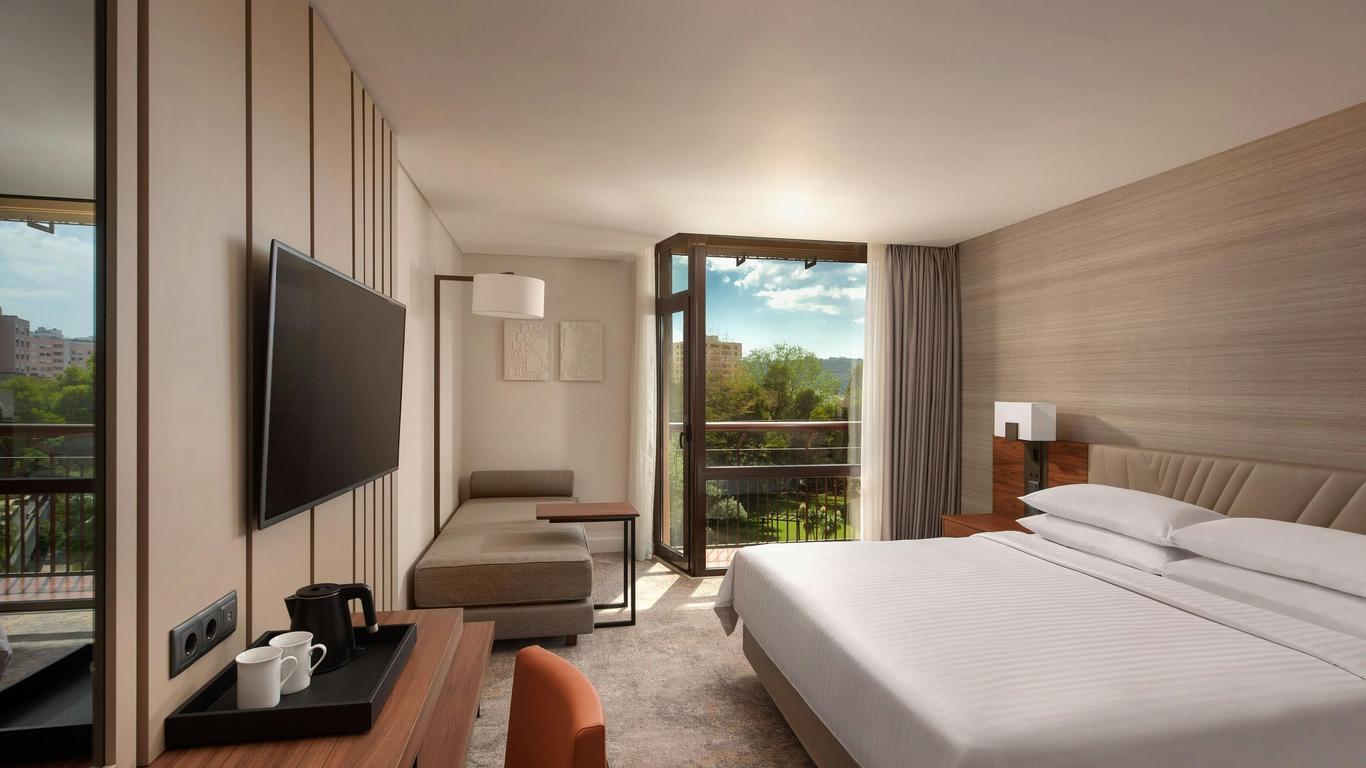 Lisbon Marriott Hotel
