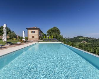 Alta Villa The Countryhouse - Asti - Pool