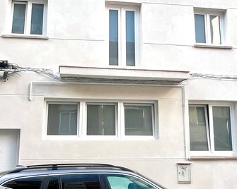 Hostel Oasis - Madrid - Edificio