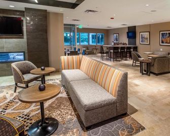Staybridge Suites Denver Downtown By IHG - Denver - Lounge