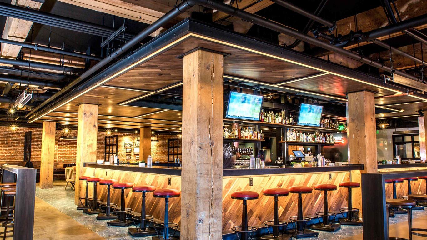 Fairmont Heritage Place, Ghirardelli Square