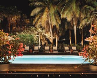 Club Seabourne Hotel - Culebra - Pool