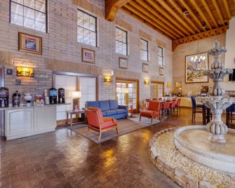 Comfort Suites Tucson near Sabino Canyon - Tucson - Reception