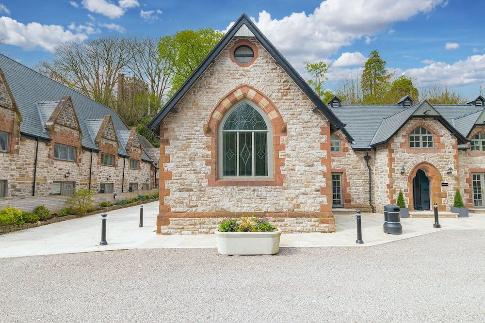 Chequers Lodge - Dalton-in-Furness - Edificio