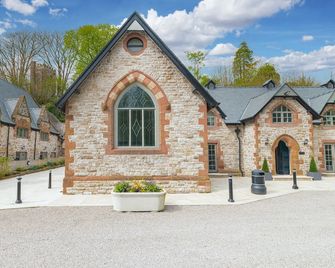 Chequers Lodge - Dalton-in-Furness - Edificio